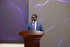 Afrimoney Chief Executive Officer Martison Obeng-Agyei speaking at a Freetown launch of the company’s prepaid visa card developed in partnership with Ecobank Sierra Leone